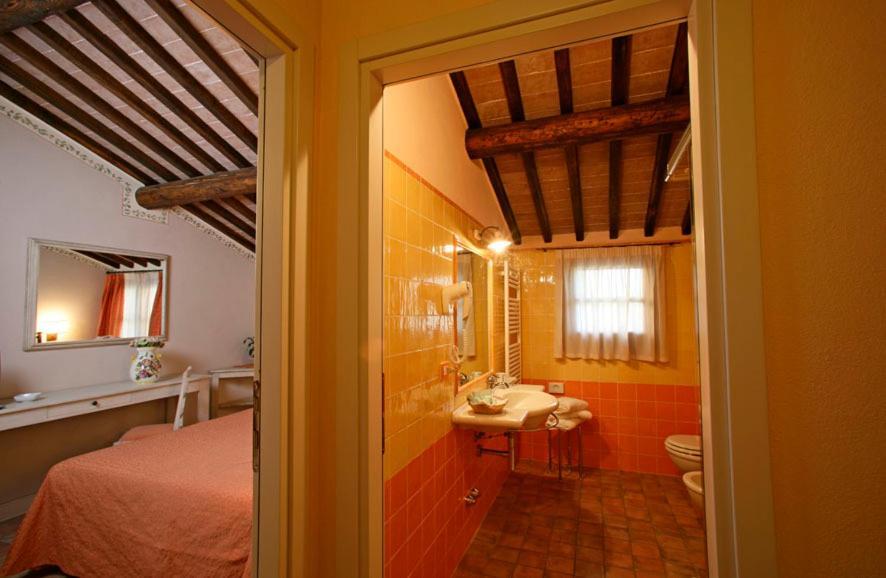 Rifugio Da Giulia Paganico (Grosseto) Quarto foto